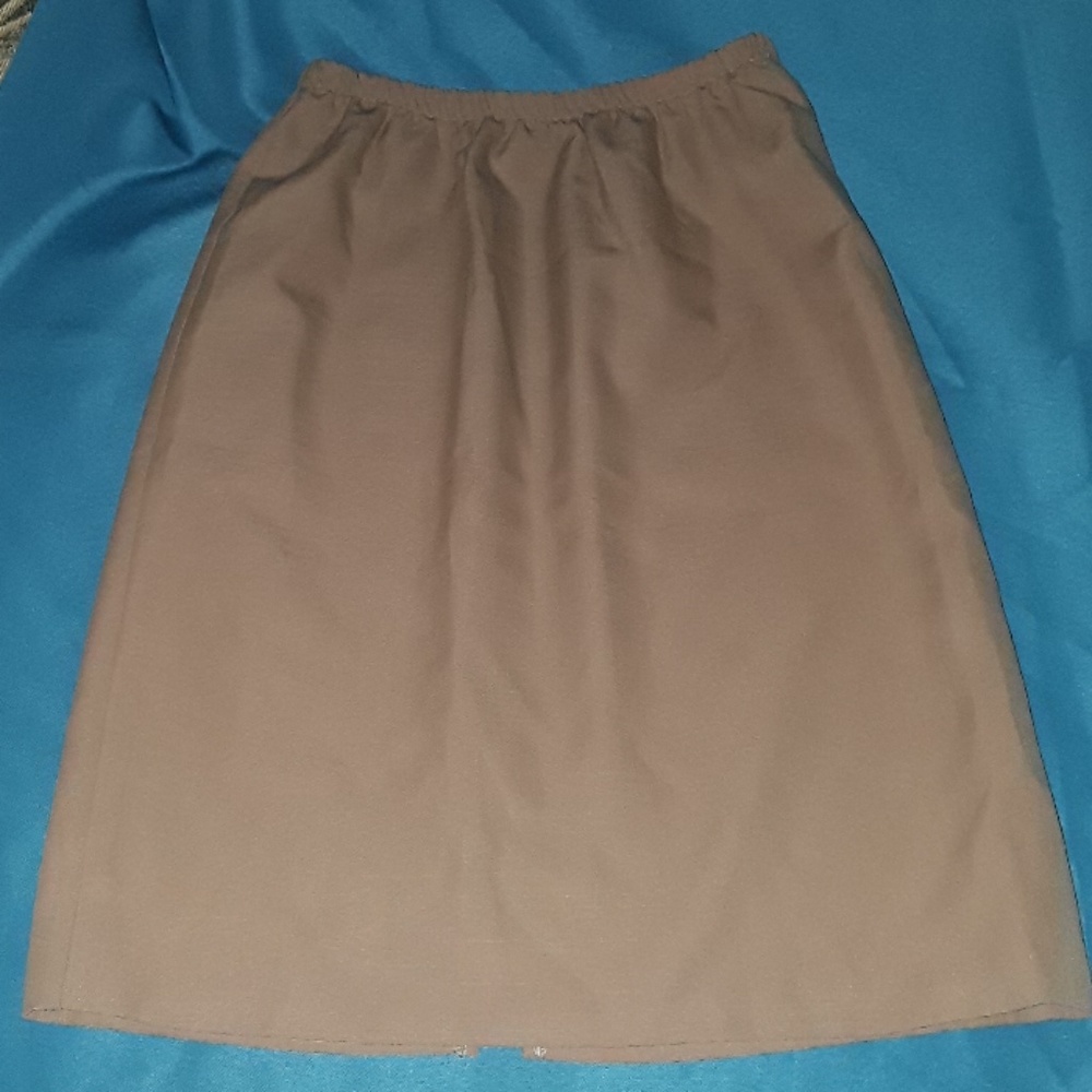 🐙GUC Khaki Midi Skirt - Elastic Waistband - 10P